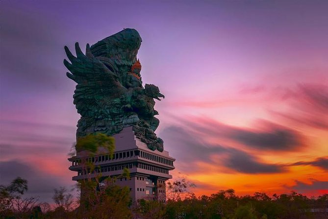 Full Day Tour of Garuda Wisnu Kencana Cultural Park, Melasti Beach and Uluwatu Temple with Kechak Dance